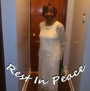 Meet your Posher, Denisha